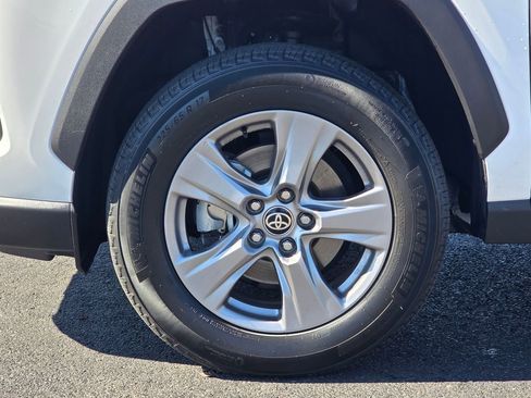 Used 2025 Toyota RAV4 XLE image 8