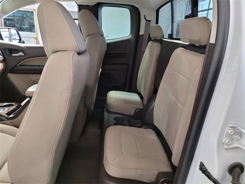 Used 2020 GMC Canyon SLE w/ SLE Convenience Package image 15