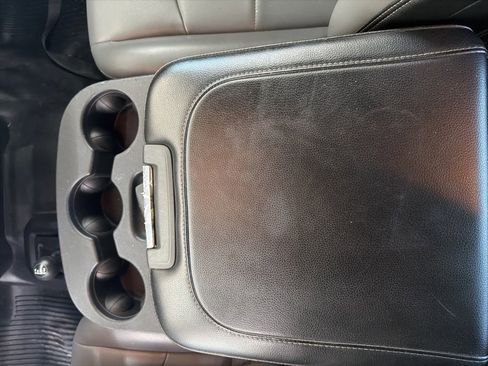 Used 2022 RAM 3500 Tradesman w/ Chrome Appearance Group image 27