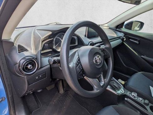 Used 2018 Toyota Yaris iA FWD image 7