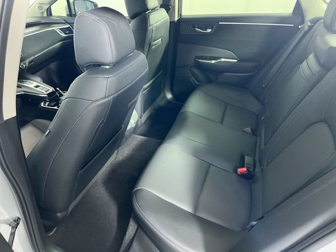 Used 2021 Honda Clarity Touring image 21