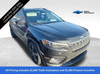 Used 2020 Jeep Cherokee Latitude Plus w/ Mopar Interior Package 360° Tour