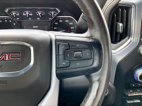 Used 2020 GMC Sierra 1500 SLT image 25