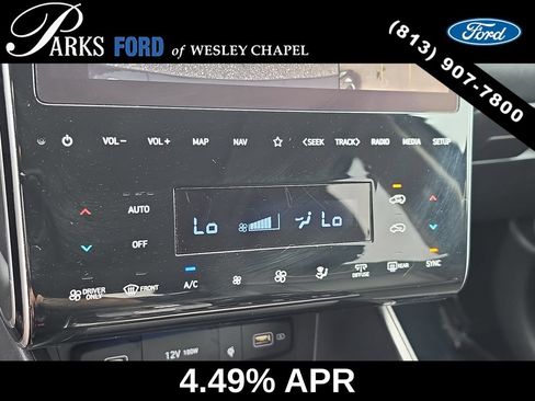 Used 2022 Hyundai Tucson Limited AWD/4WD image 25