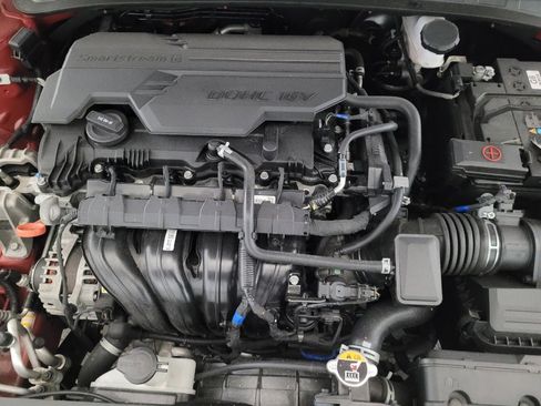 Used 2024 Hyundai Elantra SEL FWD image 30