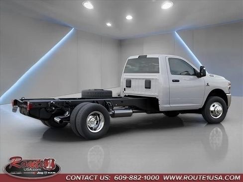 New 2026 RAM 3500 Tradesman w/ Chrome Appearance Group A AWD/4WD image 5