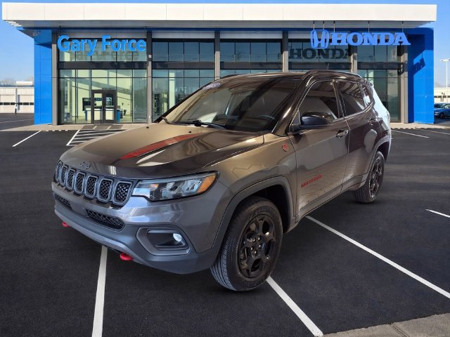 Used 2023 Jeep Compass Trailhawk AWD/4WD image 4