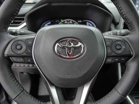 Certified 2022 Toyota RAV4 XSE image 26