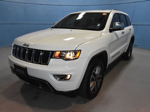 Used 2020 Jeep Grand Cherokee Limited image 30
