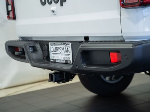 New 2026 Jeep Gladiator Sport AWD/4WD image 7