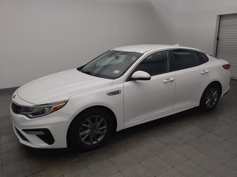 Used 2020 Kia Optima LX FWD image 2