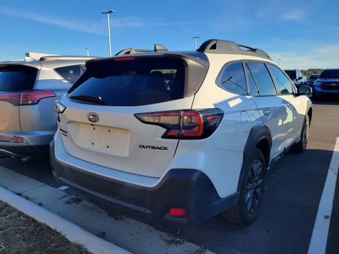 Certified 2024 Subaru Outback Onyx Edition image 6