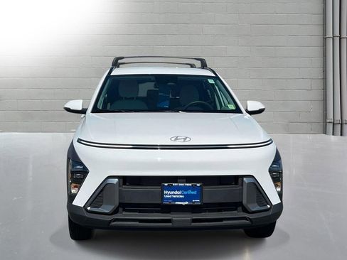 Used 2025 Hyundai Kona SEL AWD/4WD image 2