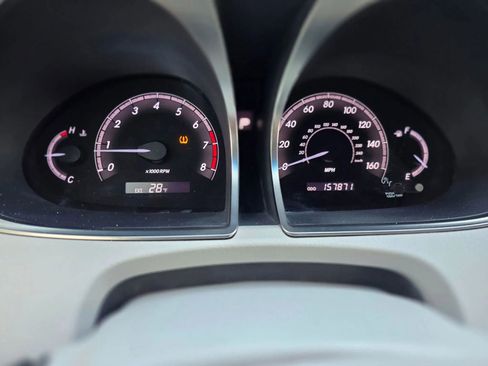 Used 2011 Toyota Avalon Limited image 12