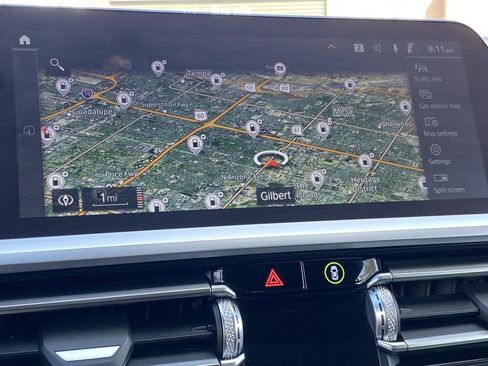 Used 2023 BMW 430i Convertible w/ Premium Package image 28