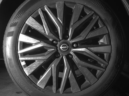 Used 2025 Nissan Altima 2.5 SV image 15