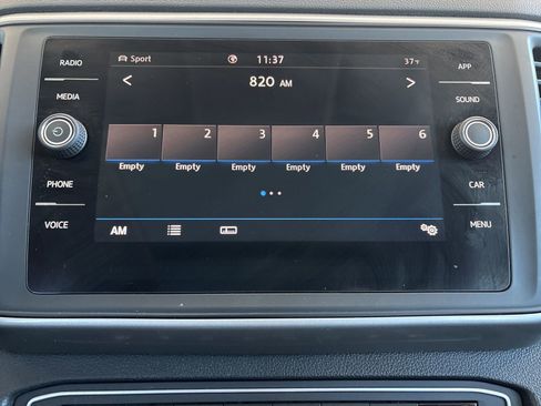 Used 2021 Volkswagen Atlas SE image 19