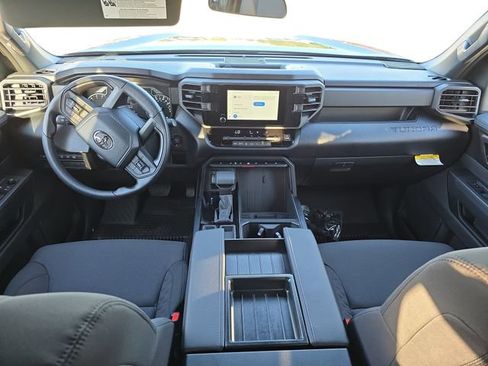 New 2026 Toyota Tundra SR image 9