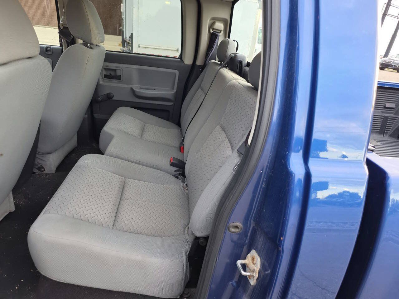 Used 2009 Dodge Dakota ST w/ Exterior Appearance Group RWD image 13
