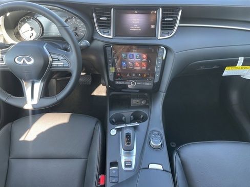 New 2025 INFINITI QX50 Luxe w/ Accent Package image 10