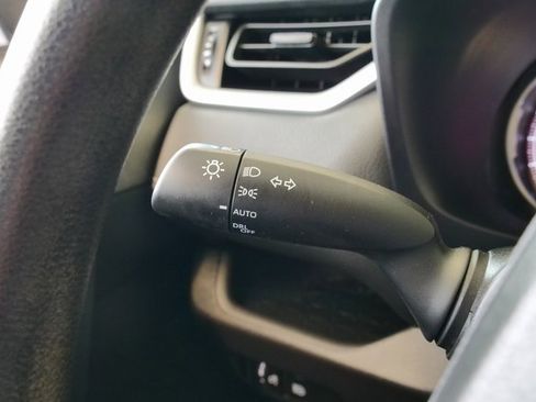 Used 2024 Toyota RAV4 XLE image 25