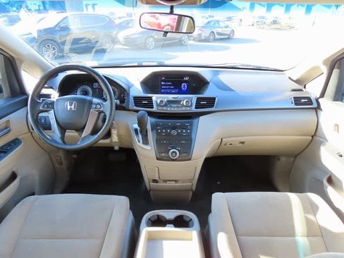 Used 2012 Honda Odyssey EX image 18
