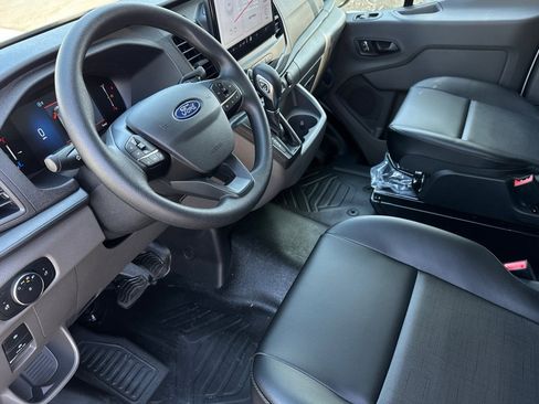 New 2026 Ford Transit 150 Low Roof RWD image 10
