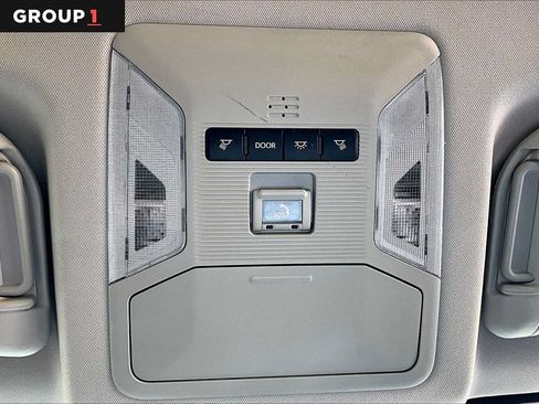 Certified 2022 Toyota RAV4 XLE AWD/4WD image 34