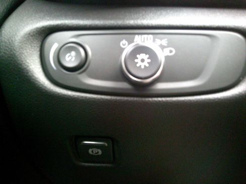 Certified 2024 Chevrolet Blazer LT w/ LPO, Floor Liner Package image 13