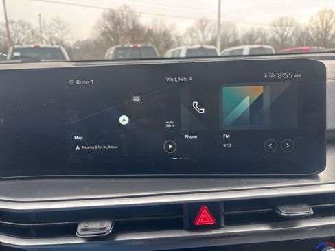 Used 2024 Kia Sorento S image 25