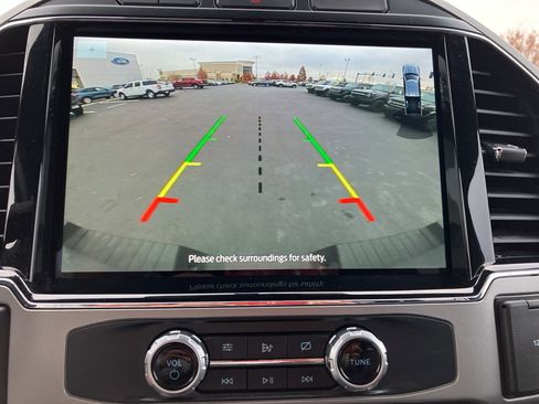 Used 2022 Ford F250 Lariat w/ Chrome Package image 22