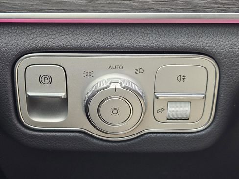 Certified 2026 Mercedes-Benz GLS 450 4MATIC image 16