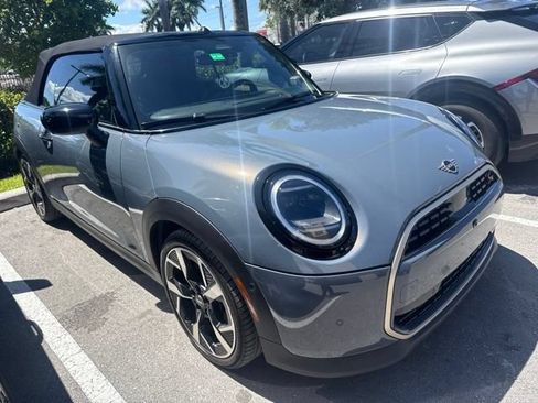 Used 2025 MINI Cooper S FWD image 3
