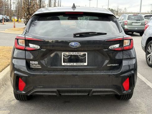 Certified 2025 Subaru Impreza 2.0i image 5