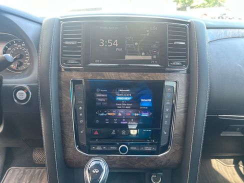 Used 2021 INFINITI QX80 Premium Select w/ Cargo Package image 18