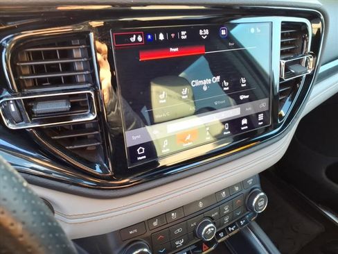 Used 2021 Dodge Durango R/T w/ Tow 'N Go Package image 32