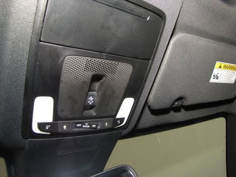 Certified 2025 Honda CR-V Sport image 8