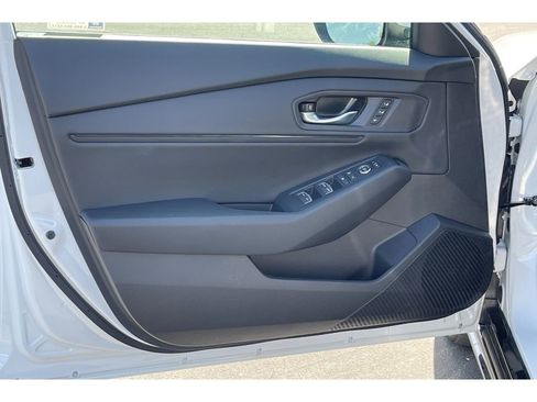 Certified 2025 Honda Accord EX-L image 11