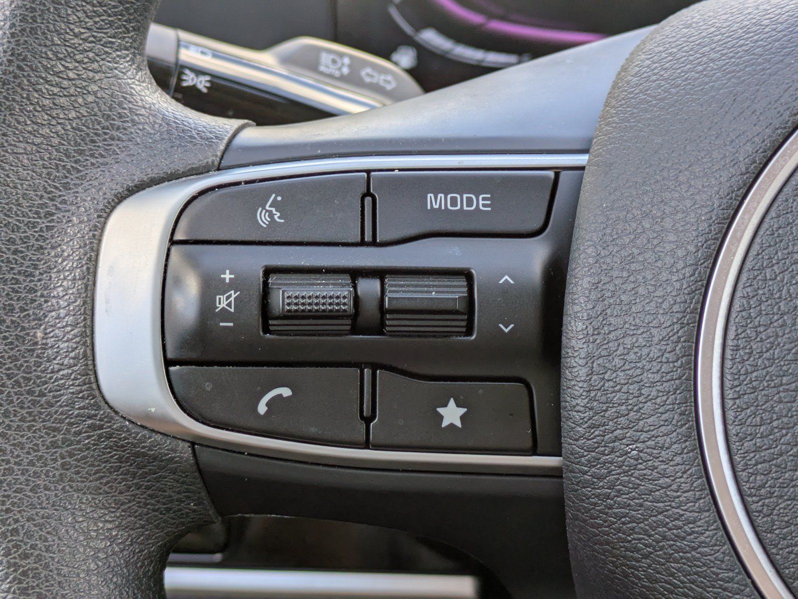 Certified 2024 Kia Sportage LX FWD image 18