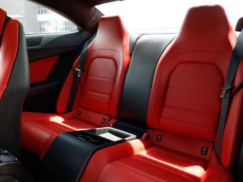 Used 2015 Mercedes-Benz C 63 AMG Coupe image 11