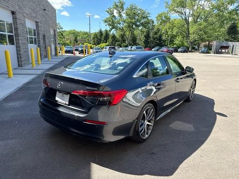 Certified 2023 Honda Civic Touring image 5