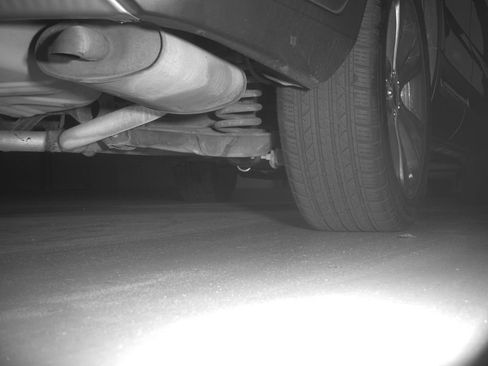 Used 2019 Ford Explorer XLT w/ Equipment Group 202A image 8