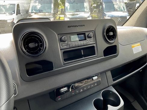 New 2025 Mercedes-Benz Sprinter 3500 image 5