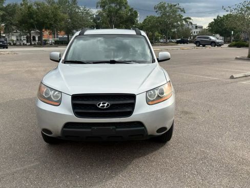 Used 2008 Hyundai Santa Fe GLS FWD image 3