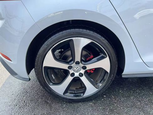 Used 2018 Volkswagen GTI S image 25