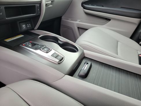 Used 2021 Honda Pilot Special Edition image 29