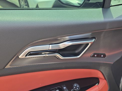 Certified 2024 Kia Sportage SX FWD image 19