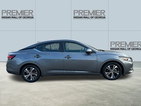 Certified 2022 Nissan Sentra SV image 4