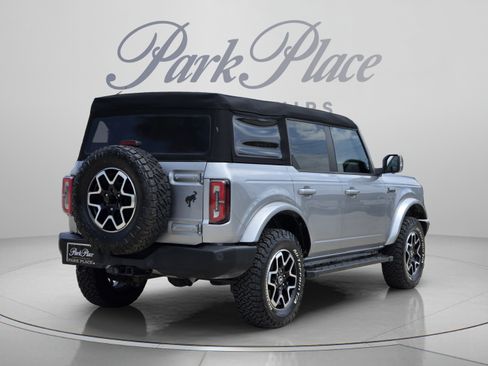Used 2023 Ford Bronco Outer Banks AWD/4WD image 5