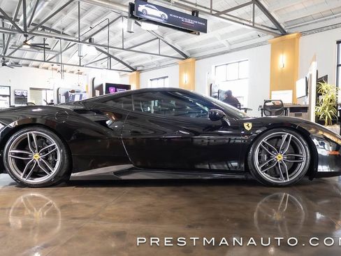 Used 2017 Ferrari 488 GTB image 14